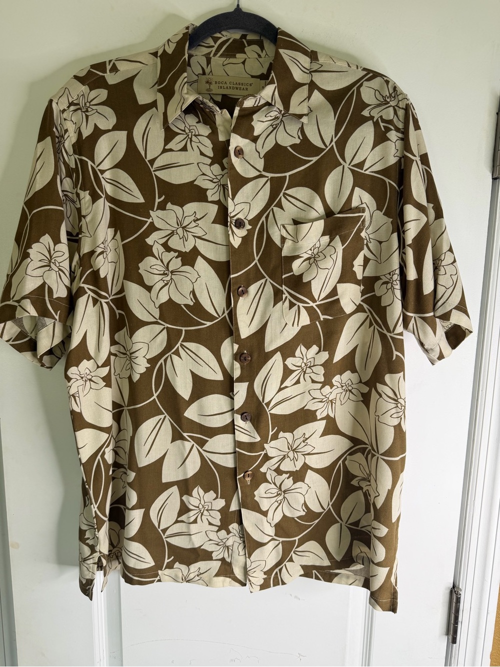 Boca Classics 100% Silk Brown and Beige Floral Hawaiian Button Down Shirt Size M
